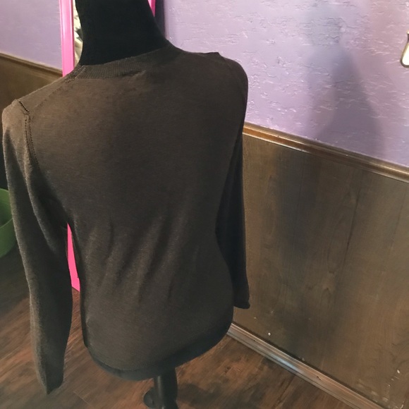 Italian Sweater - Picture 7 of 7